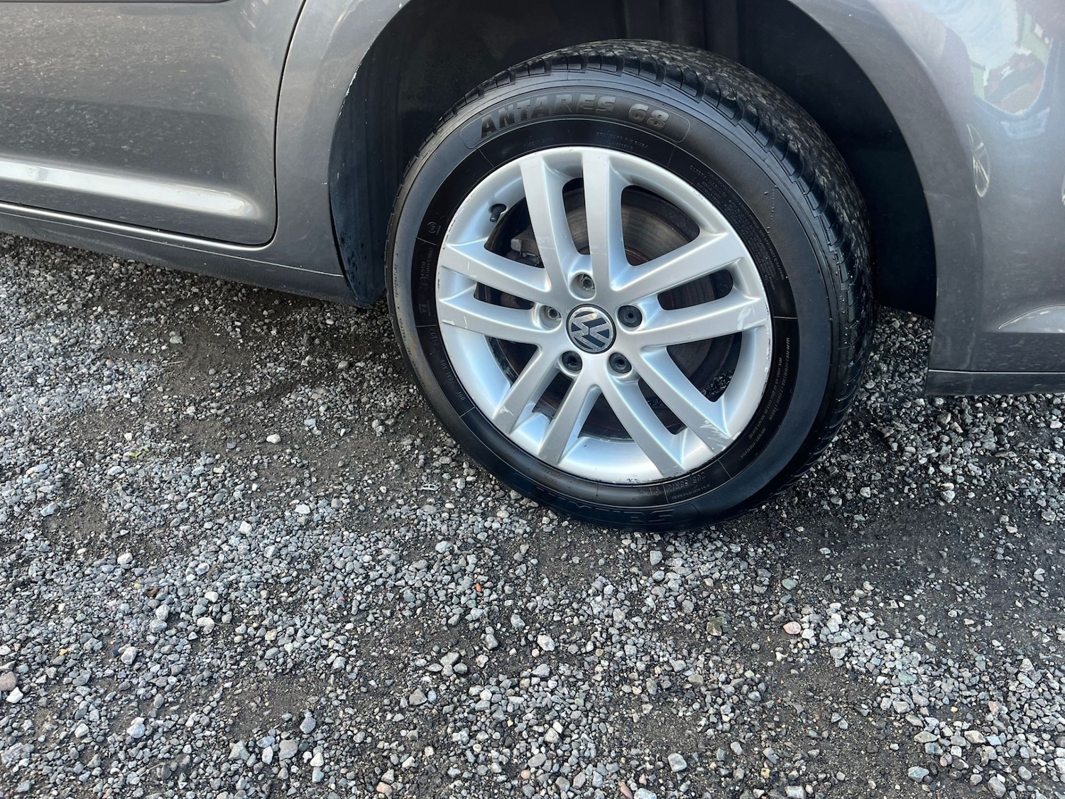 Used Volkswagen Touran 2013 for sale - 76206235: Photo 17