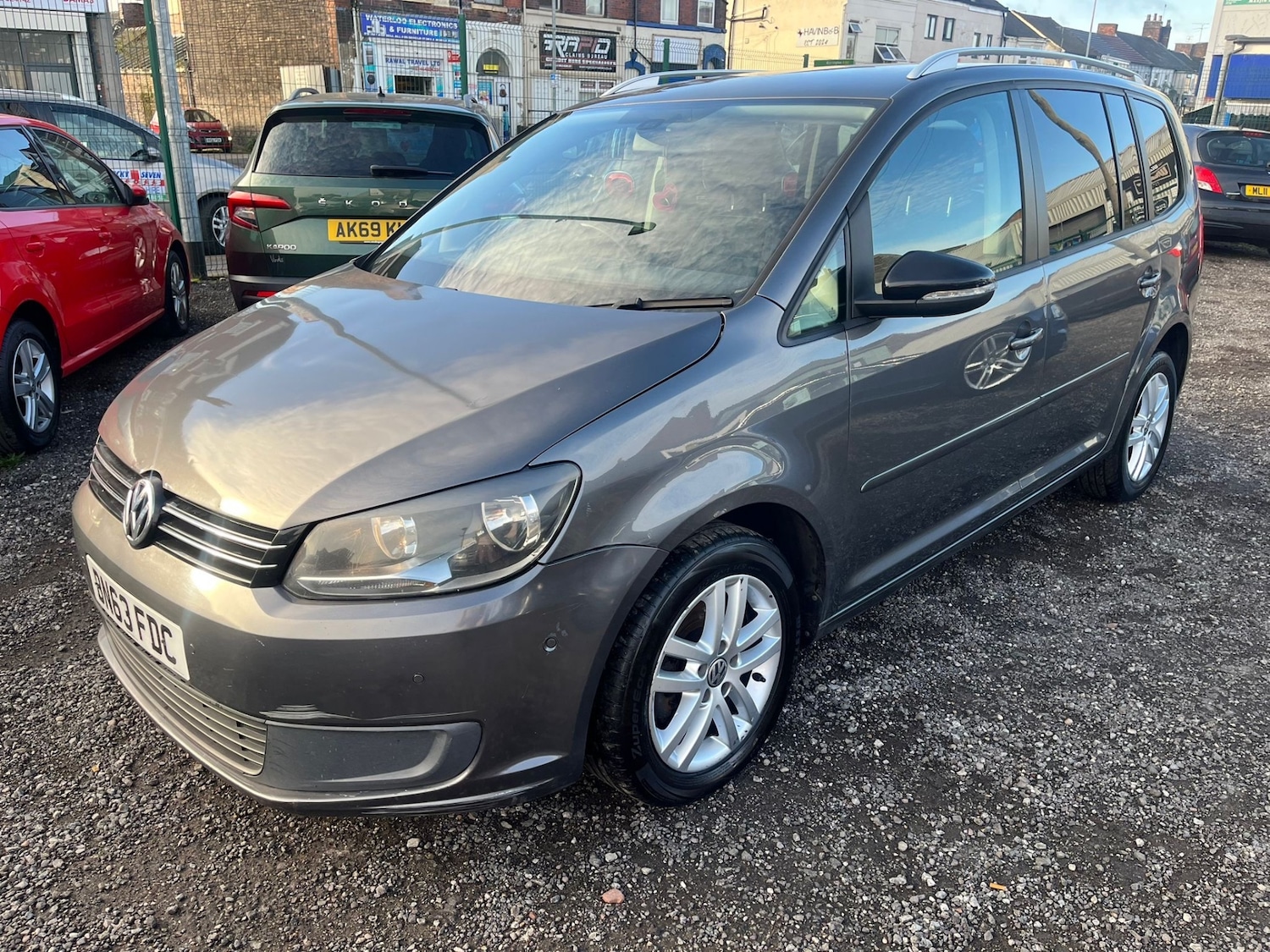 Used Volkswagen Touran 2013 for sale - 76206235: Photo 9