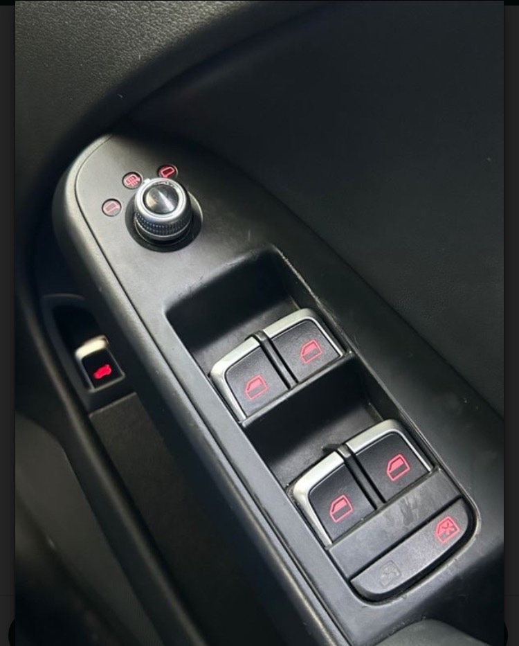 Used Audi A4 2015 for sale - 76919059: Photo 18