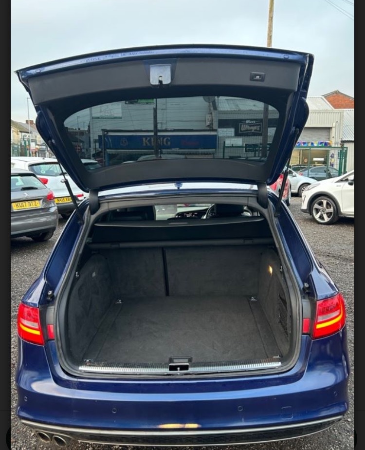 Used Audi A4 2015 for sale - 76919059: Photo 9