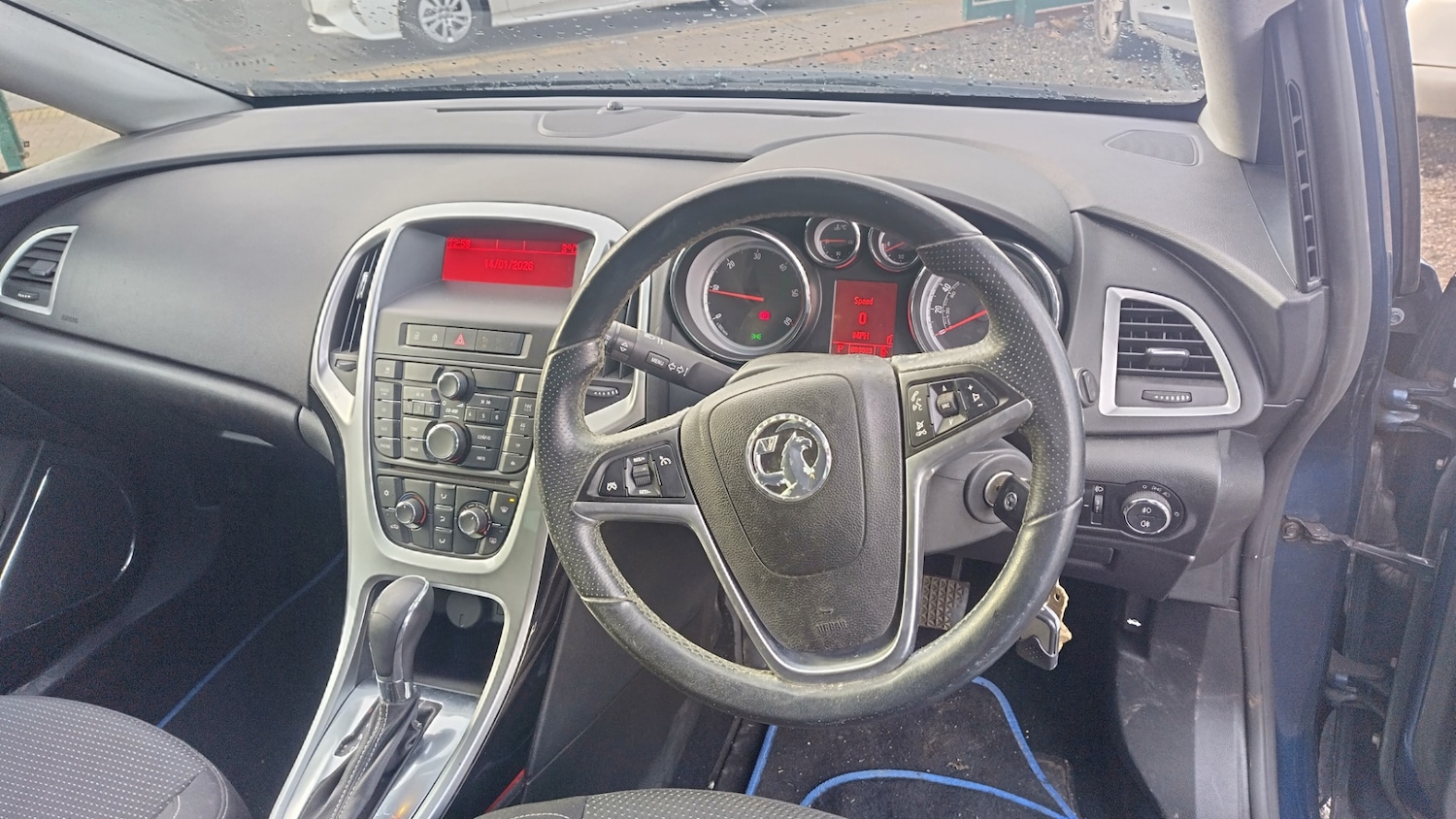 Used Vauxhall Astra 2011 for sale - 77283895: Photo 10