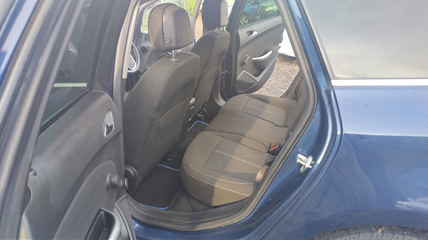 Used Vauxhall Astra 2011 for sale - 77283895: Photo 15