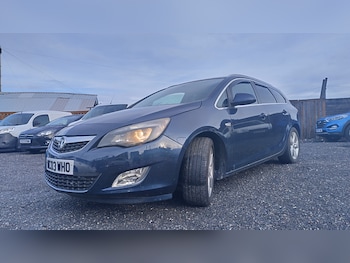 Used Vauxhall Astra 2011 for sale - 77283895: Photo