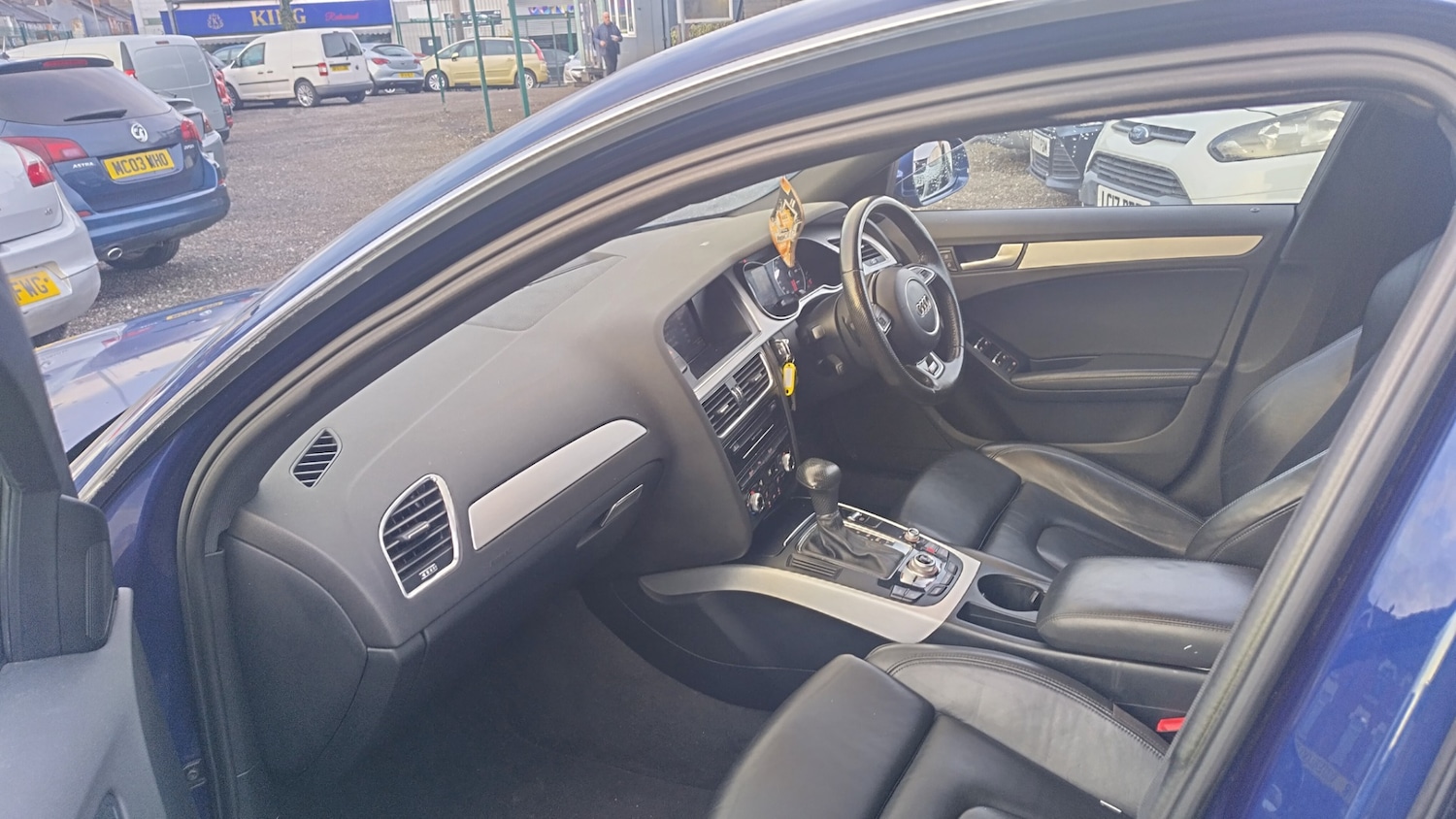 Used Audi A4 2015 for sale - 77283084: Photo 12