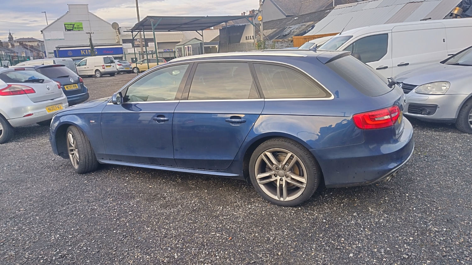 Used Audi A4 2015 for sale - 77283084: Photo 3