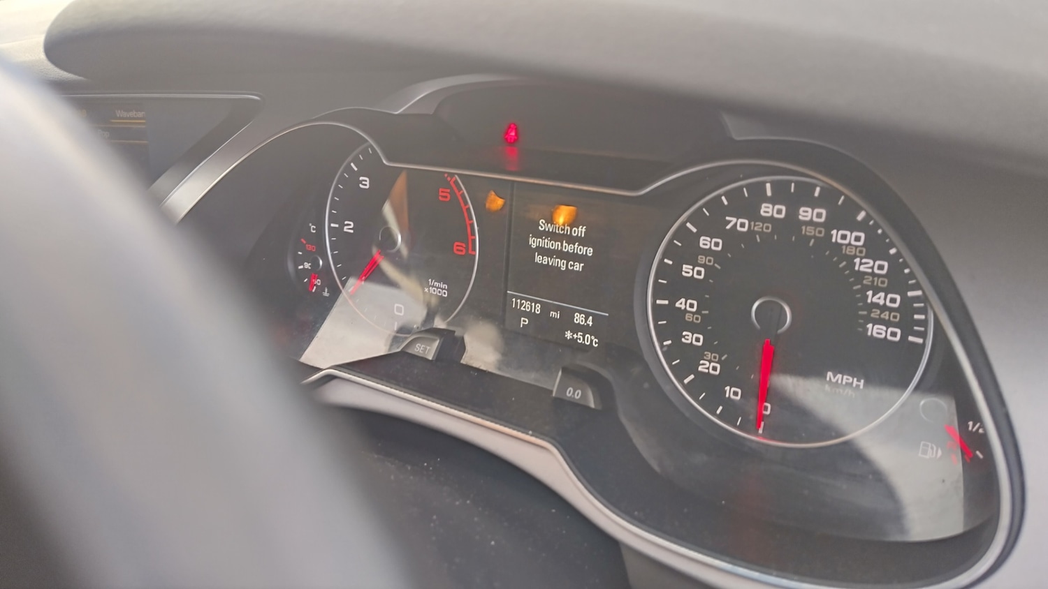 Used Audi A4 2015 for sale - 77283084: Photo 5