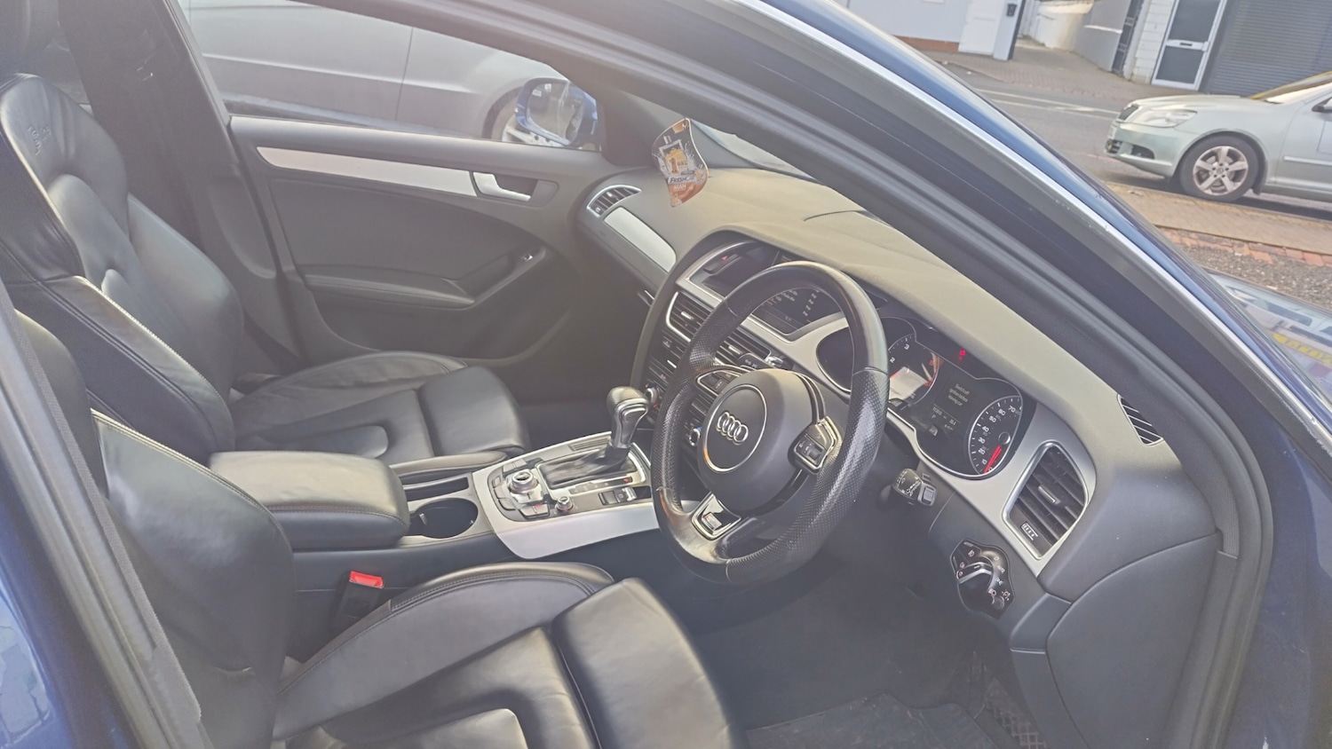 Used Audi A4 2015 for sale - 77283084: Photo 7