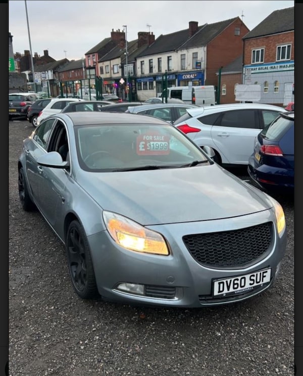 Used Vauxhall Insignia 2010 for sale - 76341015: Photo 1