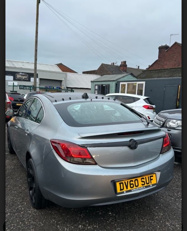 Used Vauxhall Insignia 2010 for sale - 76341015: Photo 5