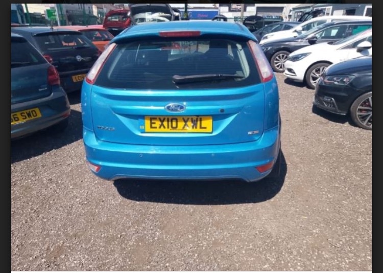 Used Ford Focus 2010 for sale - 76263134: Photo 4