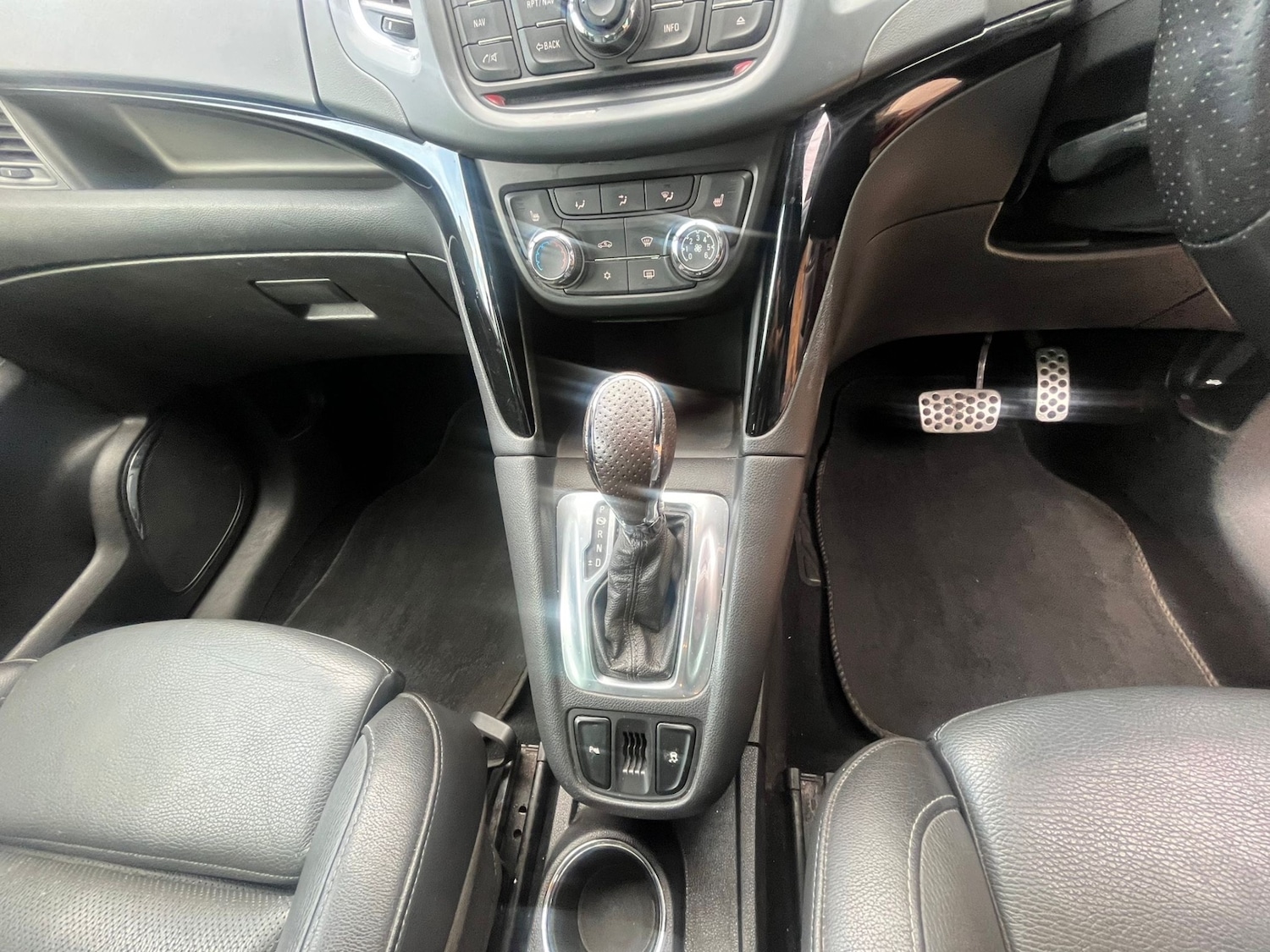 Used Vauxhall Zafira 2014 for sale - 76205999: Photo 9