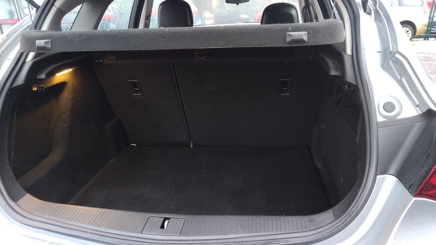 Used Vauxhall Astra 2014 for sale - 77272536: Photo 10