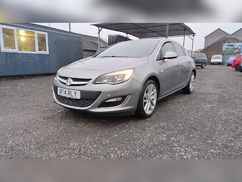 2014 (14) - 1.4T 16V SRi 5dr