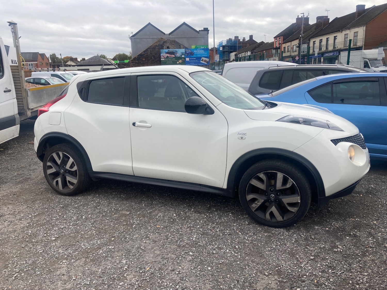 Used Nissan Juke 2014 for sale - 76206271: Photo 2