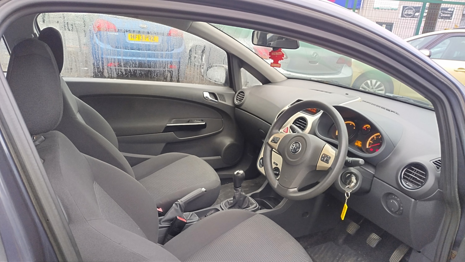 Used Vauxhall Corsa 2008 for sale - 77272556: Photo 8