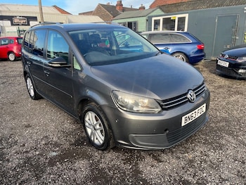 Used Volkswagen Touran 2013 for sale - 75919611: Photo