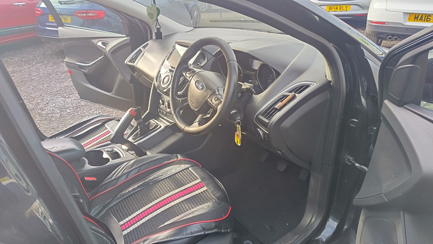 Used Ford Focus 2011 for sale - 77351269: Photo 9