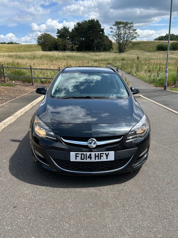 Used Vauxhall Astra 2014 for sale - 75240398: Photo 4