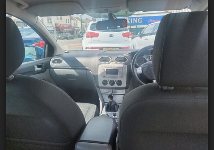 Used Ford Focus 2011 for sale - 76919220: Photo 11