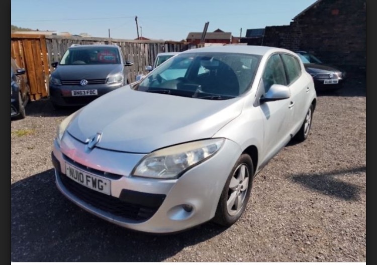 Used Renault Megane 2010 for sale - 76382688: Photo 9