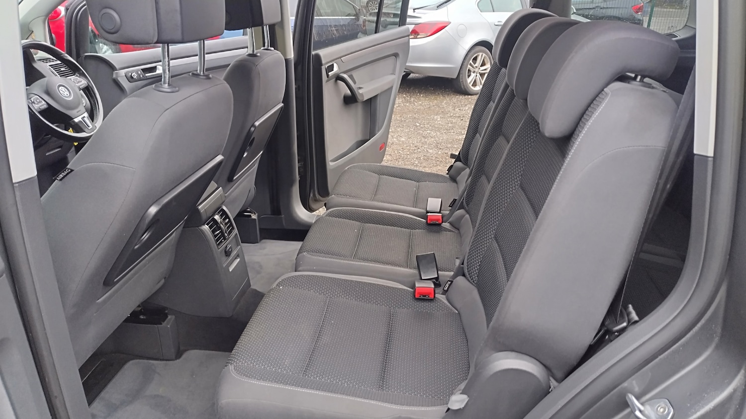 Used Volkswagen Touran 2013 for sale - 77282978: Photo 13