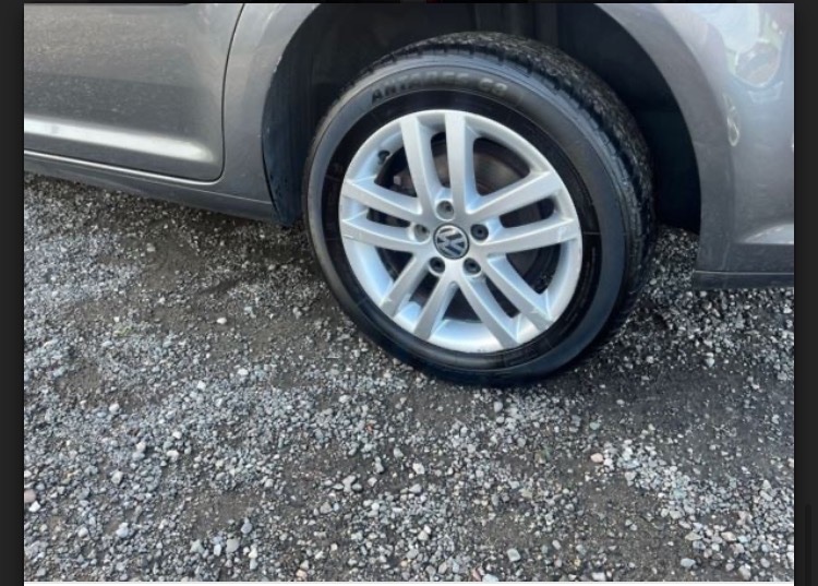 Used Volkswagen Touran 2013 for sale - 76919725: Photo 16