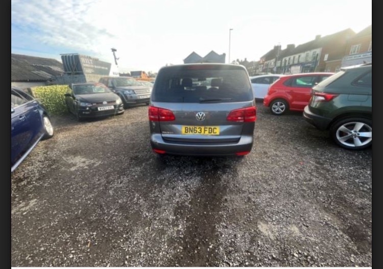 Used Volkswagen Touran 2013 for sale - 76919725: Photo 4