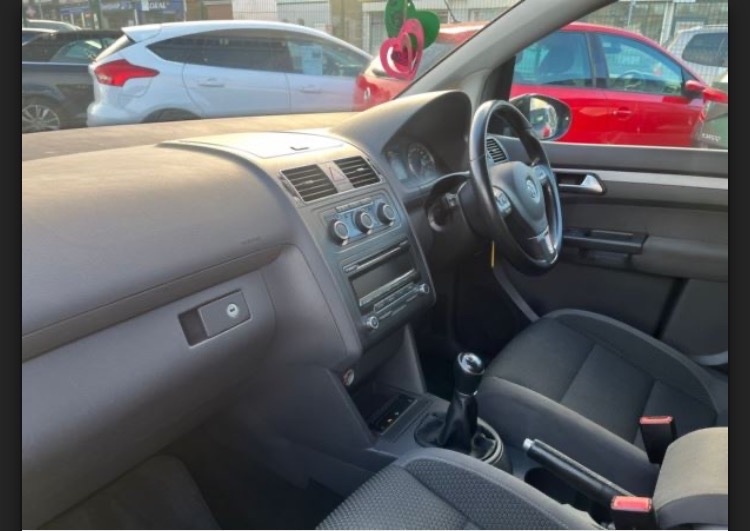 Used Volkswagen Touran 2013 for sale - 76919725: Photo 8