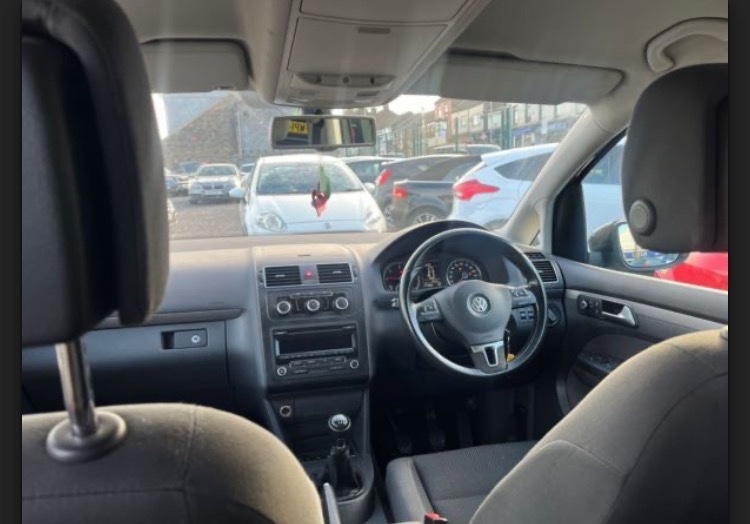 Used Volkswagen Touran 2013 for sale - 76919725: Photo 9