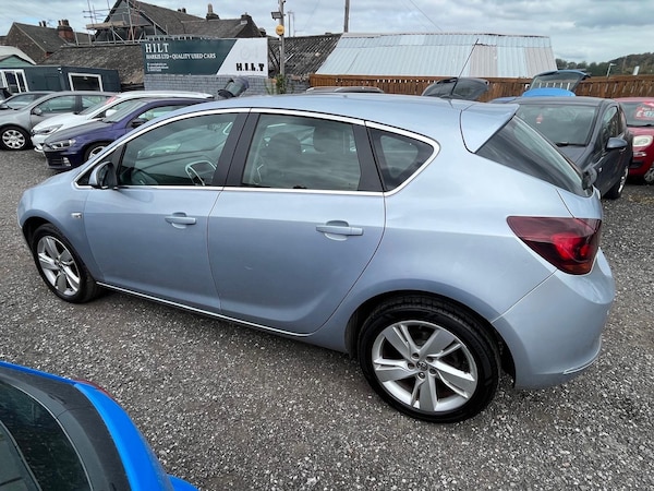 Used Vauxhall Astra 2014 for sale - 75651728: Photo 2