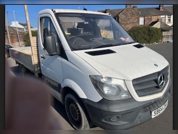 Mercedes-Benz Sprinter feature image 3