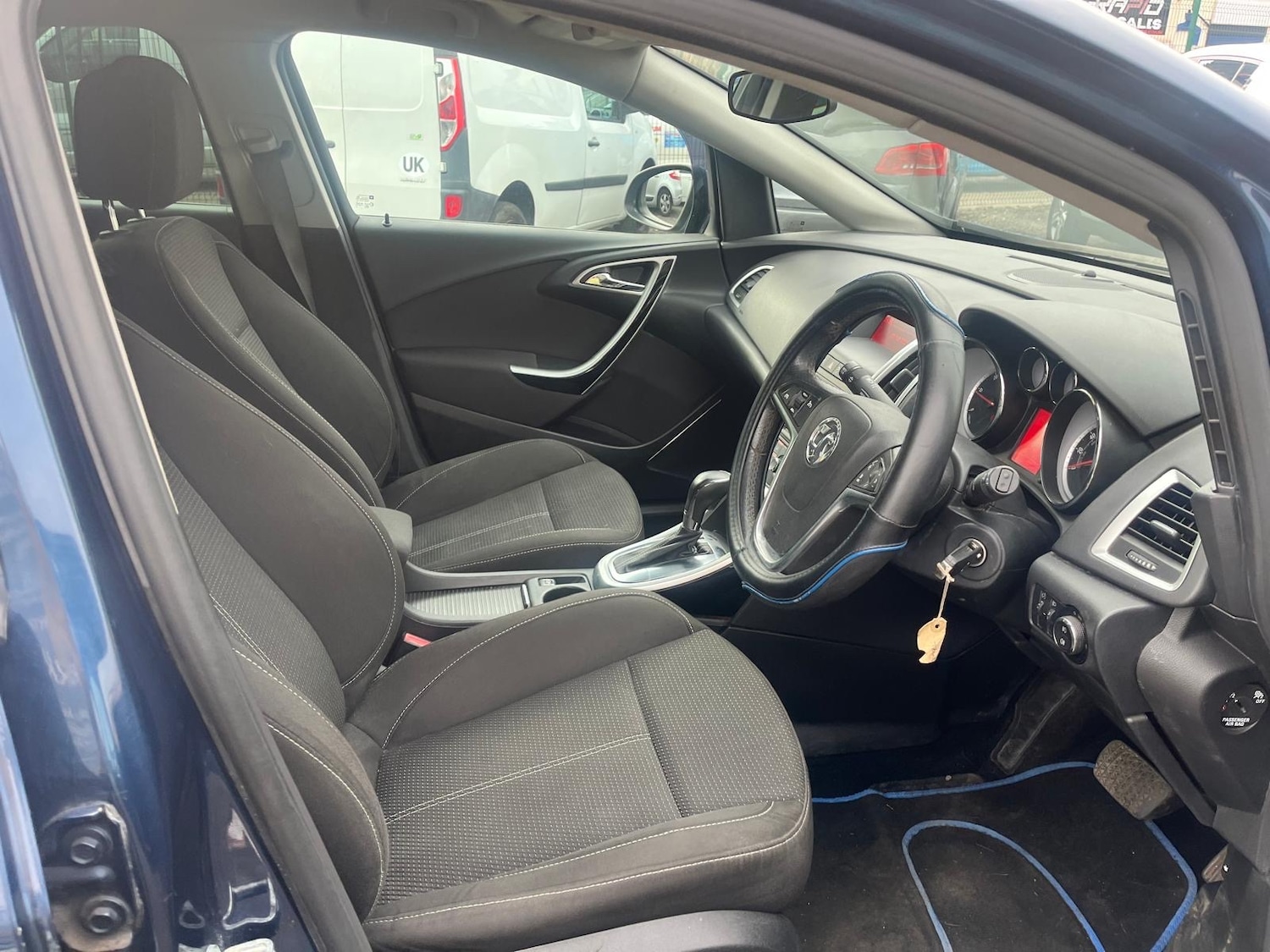 Used Vauxhall Astra 2011 for sale - 76206167: Photo 20