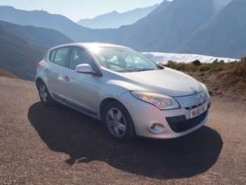 2010 (10) - 1.5 dCi 106 Dynamique 5dr