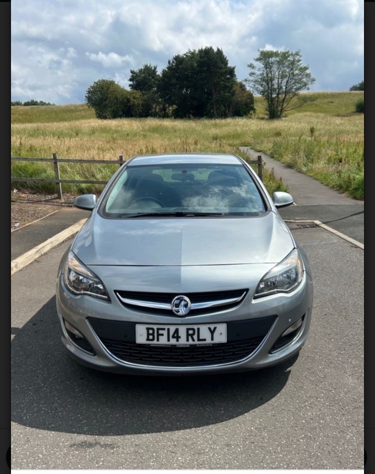 Used Vauxhall Astra 2014 for sale - 76206469: Photo 3