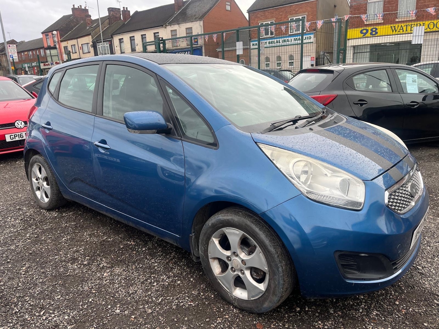 Used Kia Venga 2013 for sale - 76919233: Photo 2