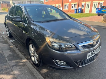 Used Vauxhall Astra 2010 for sale - 75651919: Photo
