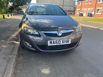 Used Vauxhall Astra 2010 for sale - 75651919: Photo