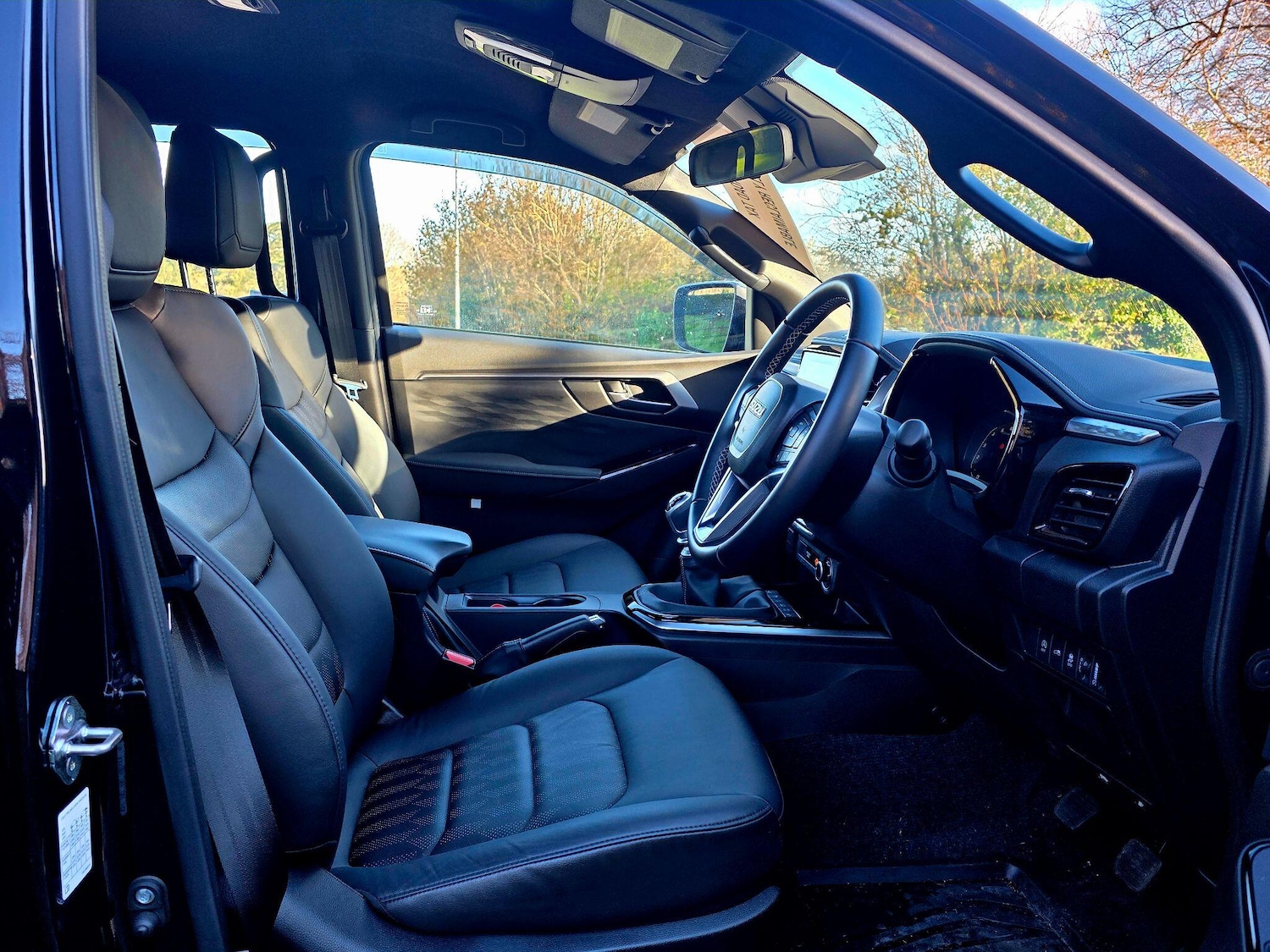 Used Isuzu D-Max 2025 for sale - 76744806: Photo 10