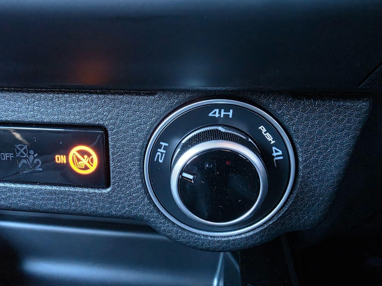 Used Isuzu D-Max 2025 for sale - 76744806: Photo 14