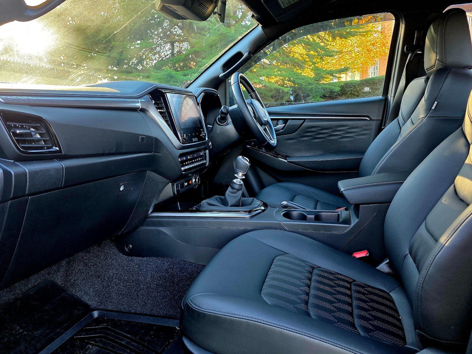 Used Isuzu D-Max 2025 for sale - 76744806: Photo 17