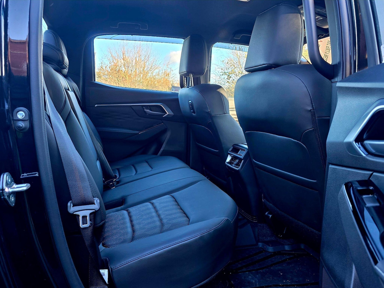 Used Isuzu D-Max 2025 for sale - 76744806: Photo 22