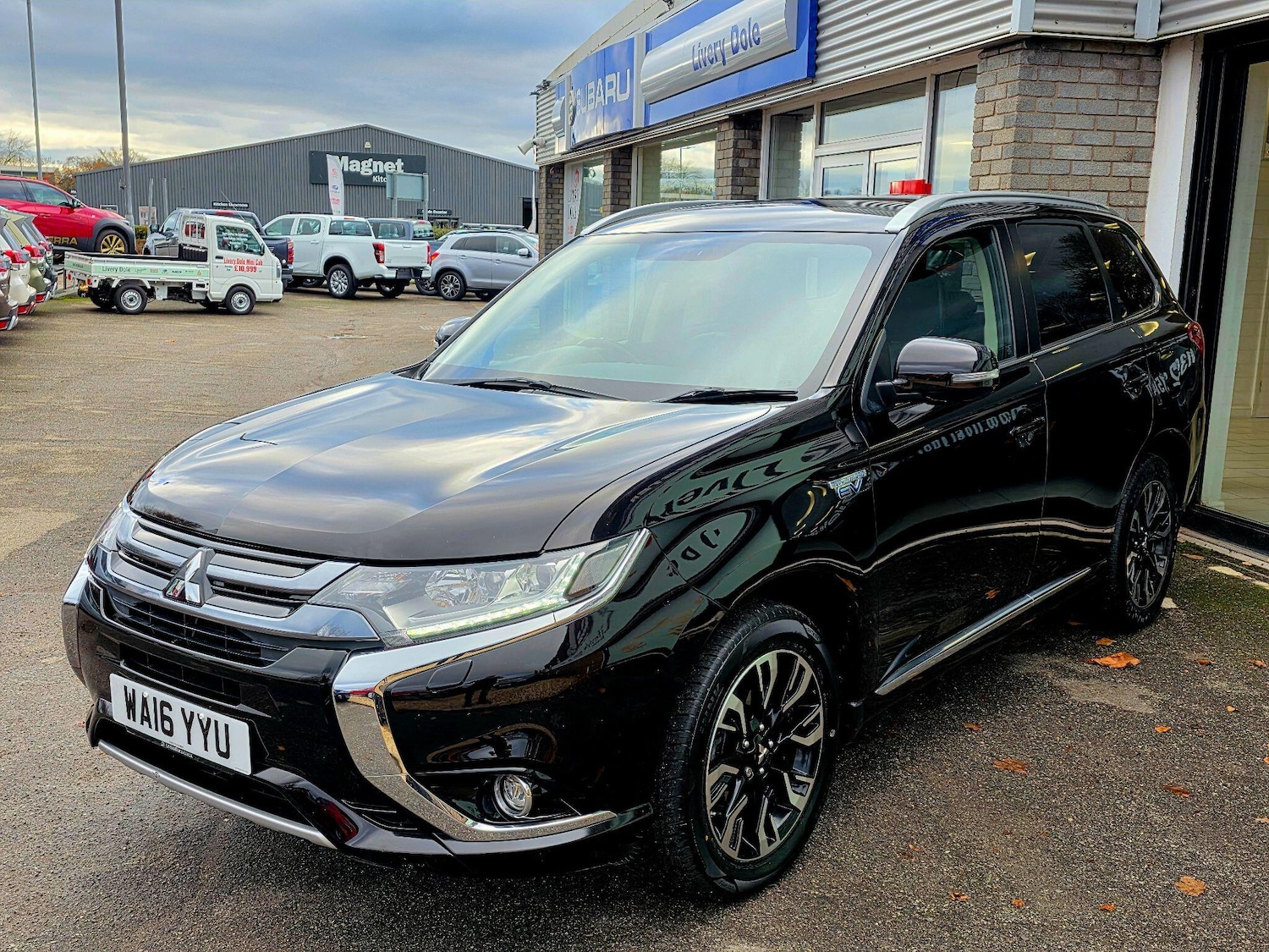 Used Mitsubishi Outlander 2018 for sale - 76744804: Photo 3