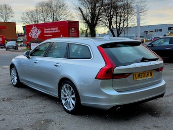 Used Volvo V90 2020 for sale - 77633590: Photo