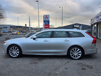 Used Volvo V90 2020 for sale - 77633590: Photo