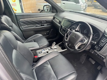 Used Mitsubishi Outlander 2018 for sale - 78249913: Photo