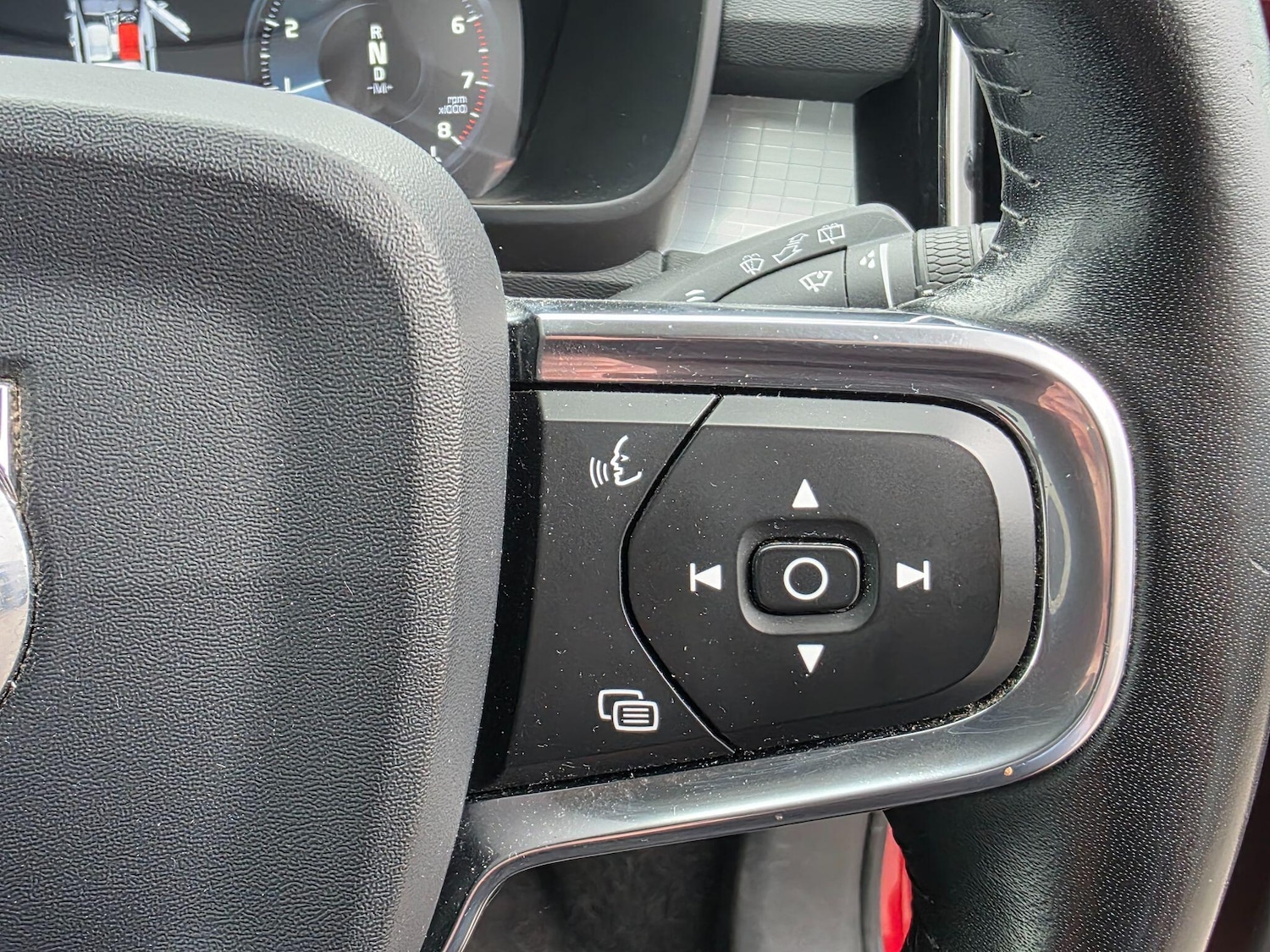 Used Volvo XC40 2019 for sale - 76744811: Photo 13