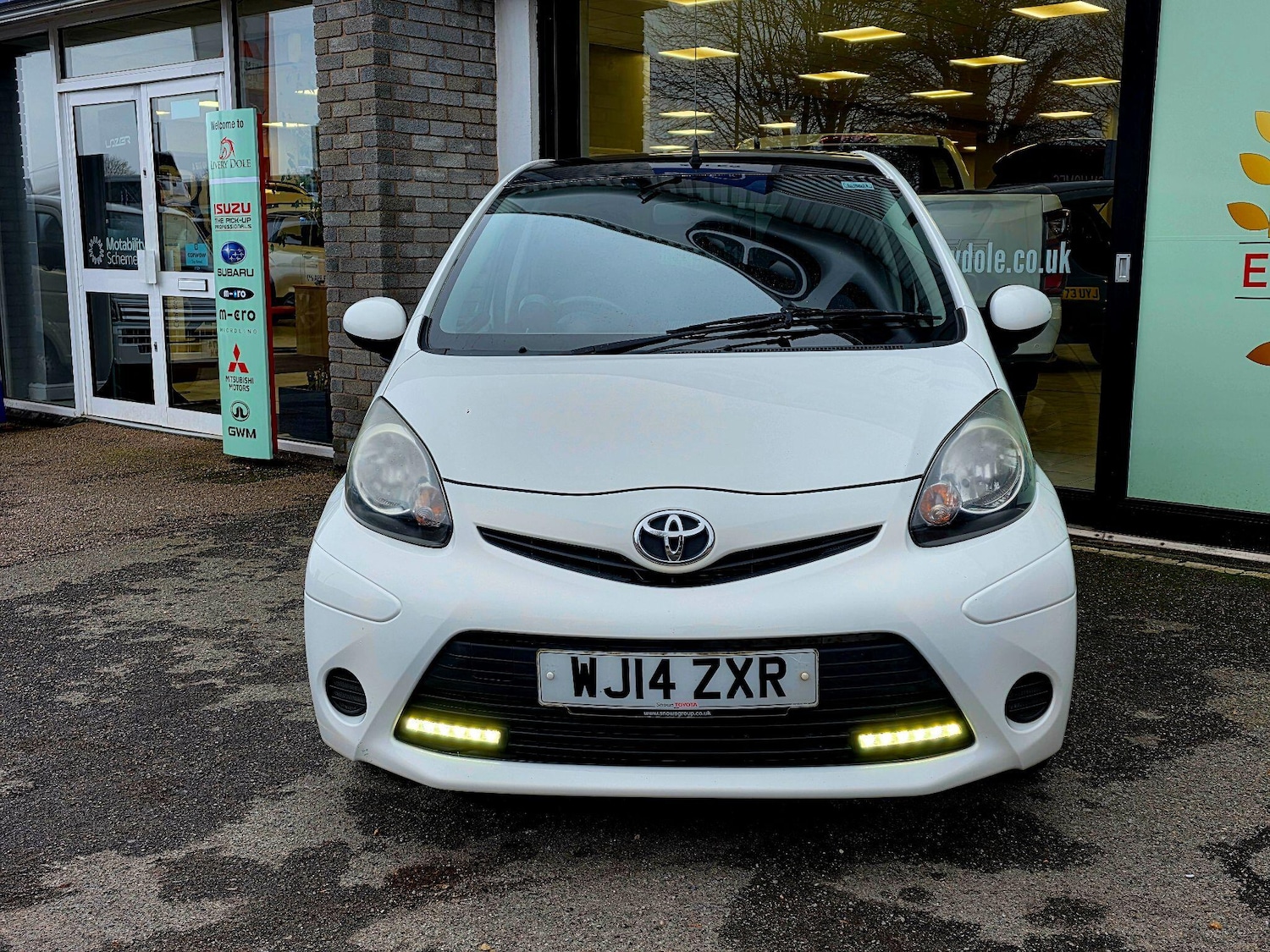 Used Toyota AYGO 2014 for sale - 77523609: Photo 2