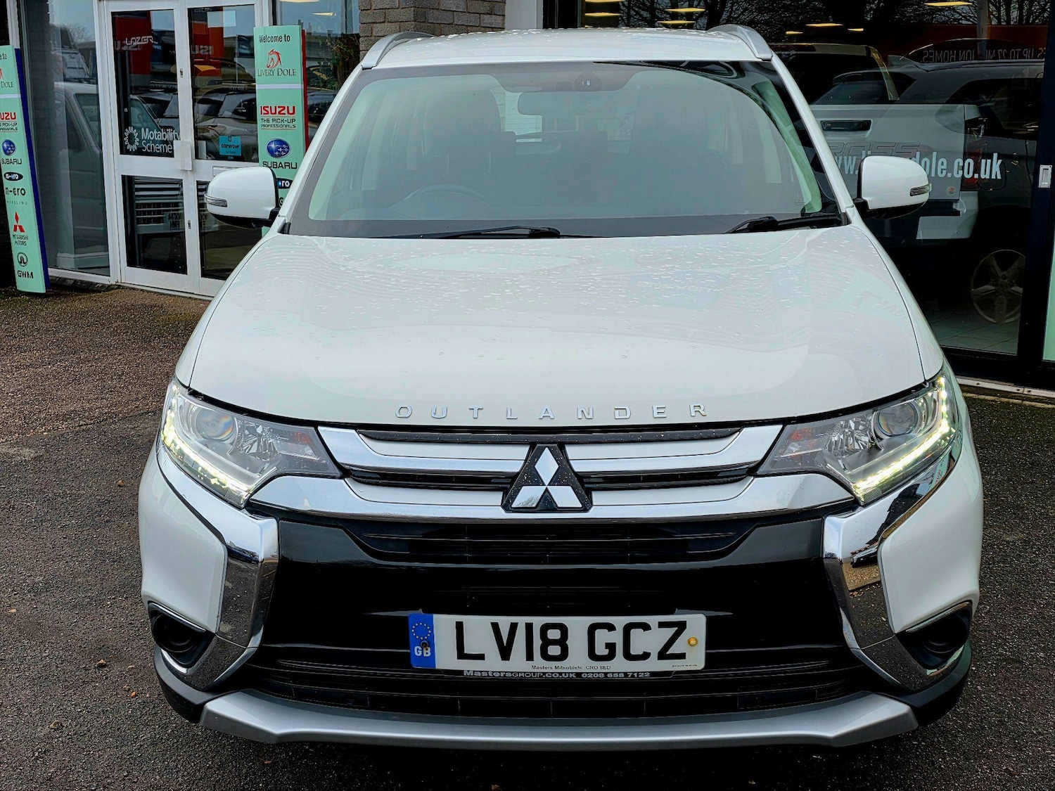 Used Mitsubishi Outlander 2018 for sale - 77738725: Photo 2