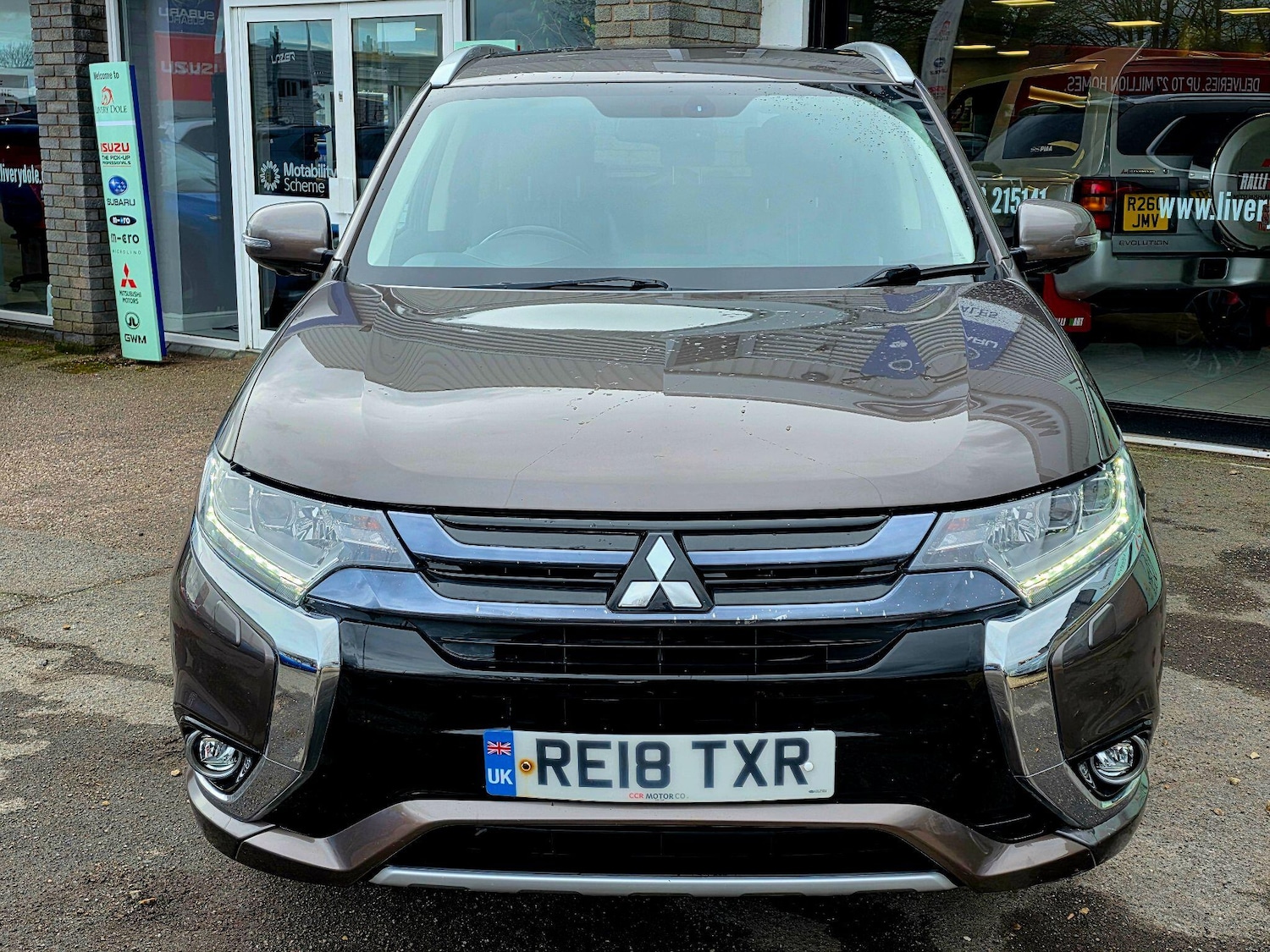 Used Mitsubishi Outlander 2018 for sale - 77824005: Photo 2