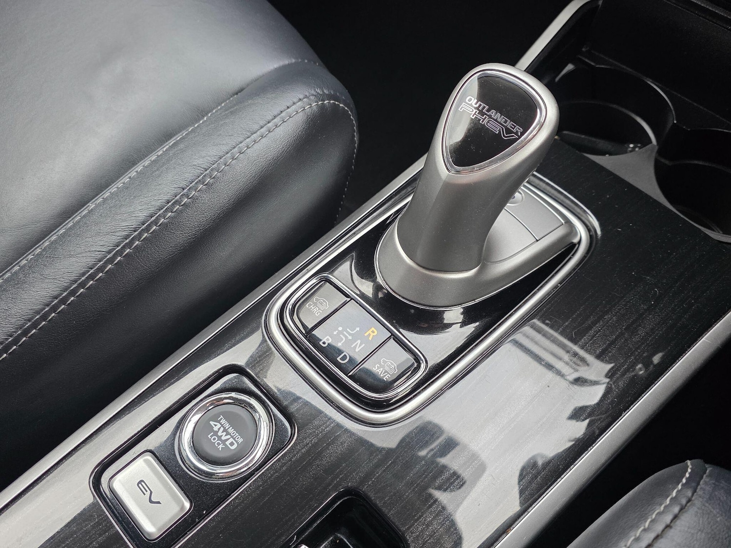 Used Mitsubishi Outlander 2018 for sale - 77824005: Photo 9